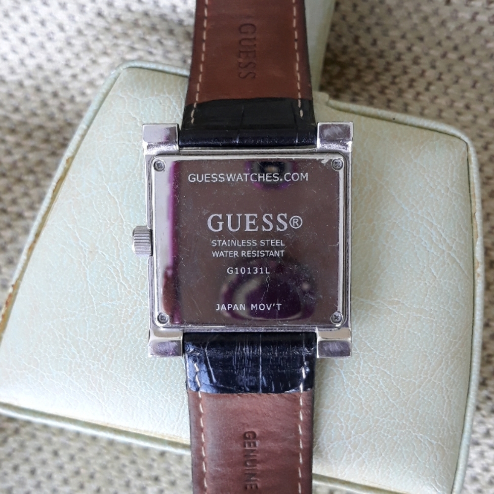 Authentic designer Guess watch - Picture 2 of 3